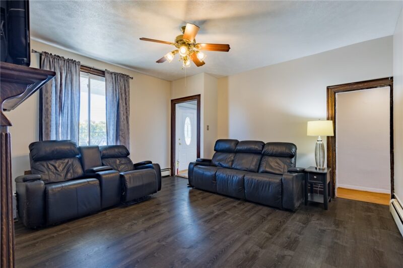 323 Short St — photo 3