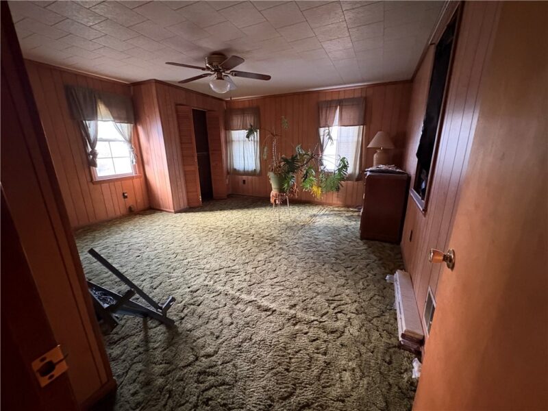 1076 New Salem Rd — photo 3