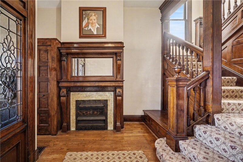 1037 Chartiers Ave — photo 5