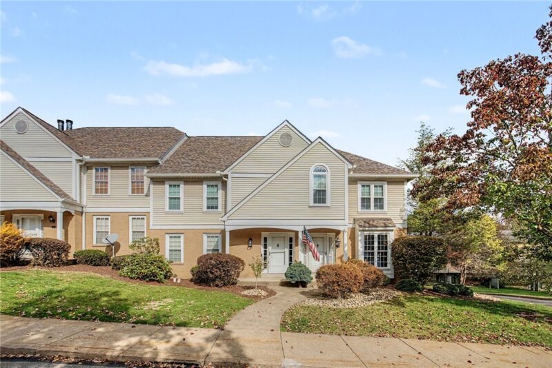 540 Lakewood Dr — photo 2