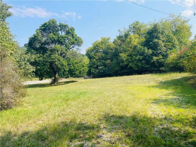 414 Jefferson Road — photo 3