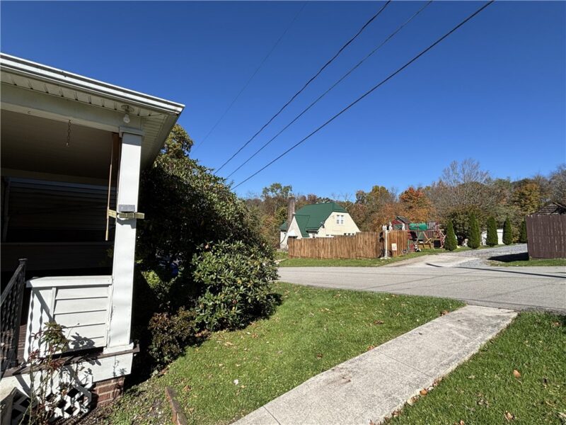 1204 Linwood ave — photo 7