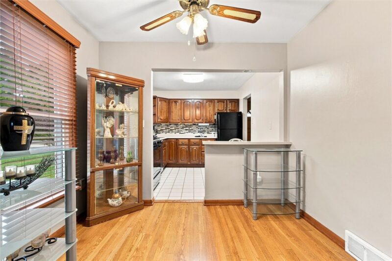 327 Mcintosh Dr — photo 7