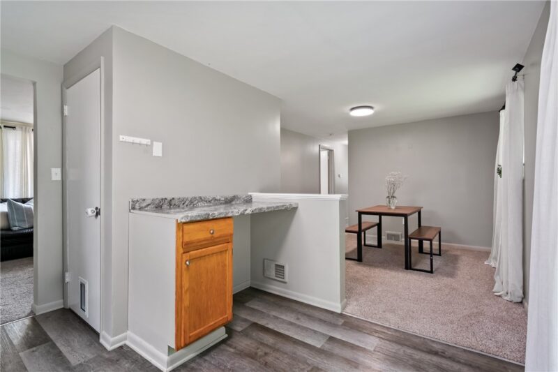 105 Edies Way — photo 7