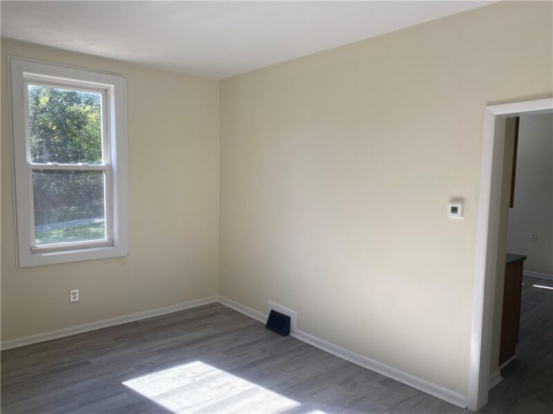 305 Hill St — photo 6