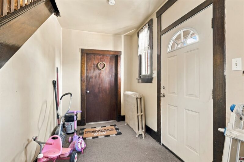 7 Sterrett Street — photo 4