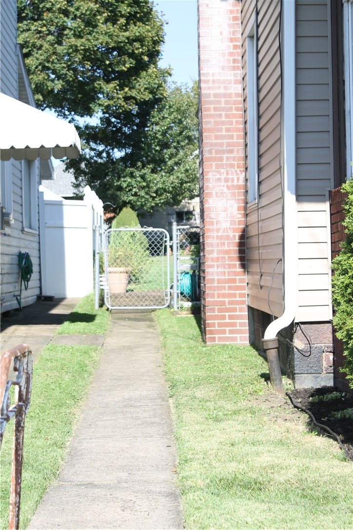 516 Longfellow — photo 3