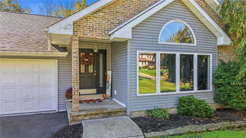 3690 Fran Ln — photo 2