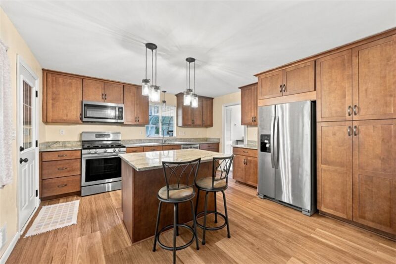 3340 Longbow Dr — photo 8