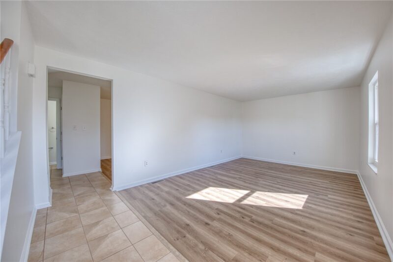 116 Damian Court — photo 2