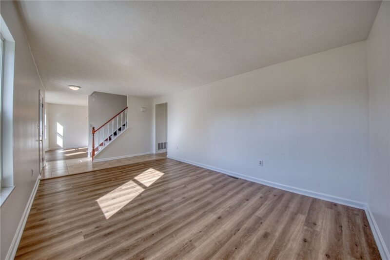 116 Damian Court — photo 3