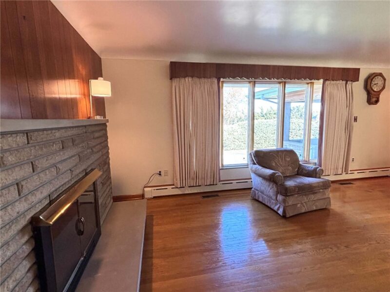 204 Frisbee Ave — photo 6