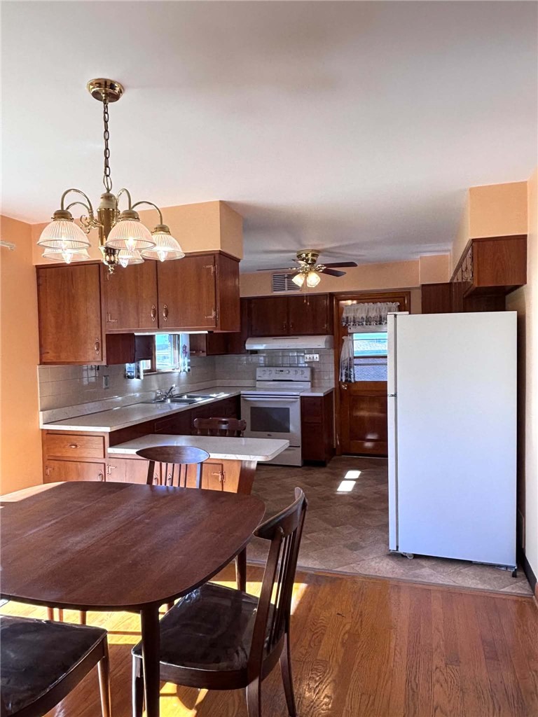 204 Frisbee Ave — photo 8