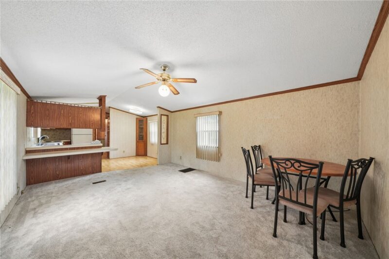 111 Yellow Pine Ln — photo 3