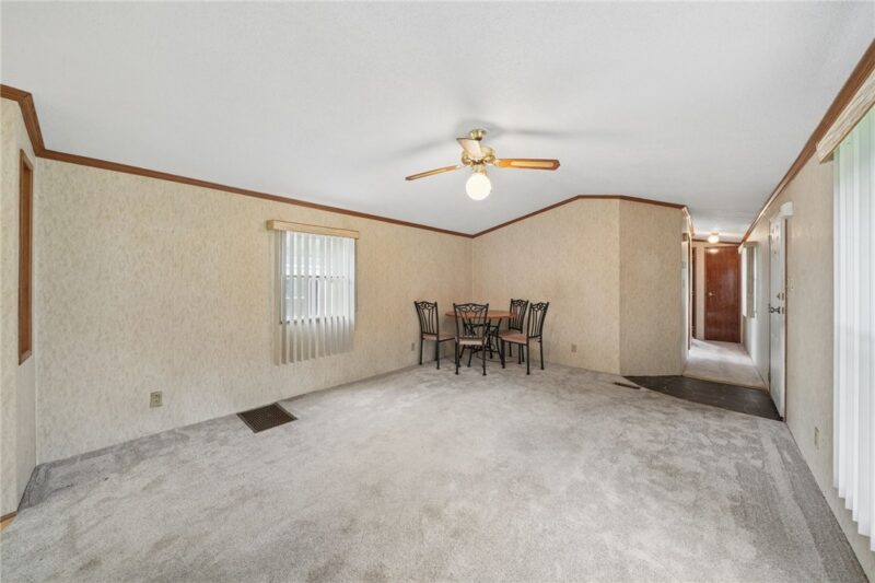 111 Yellow Pine Ln — photo 4
