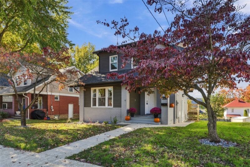 347 Pershing Dr — photo 3
