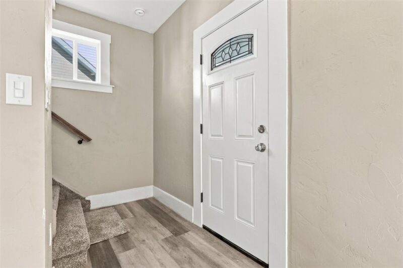 347 Pershing Dr — photo 7