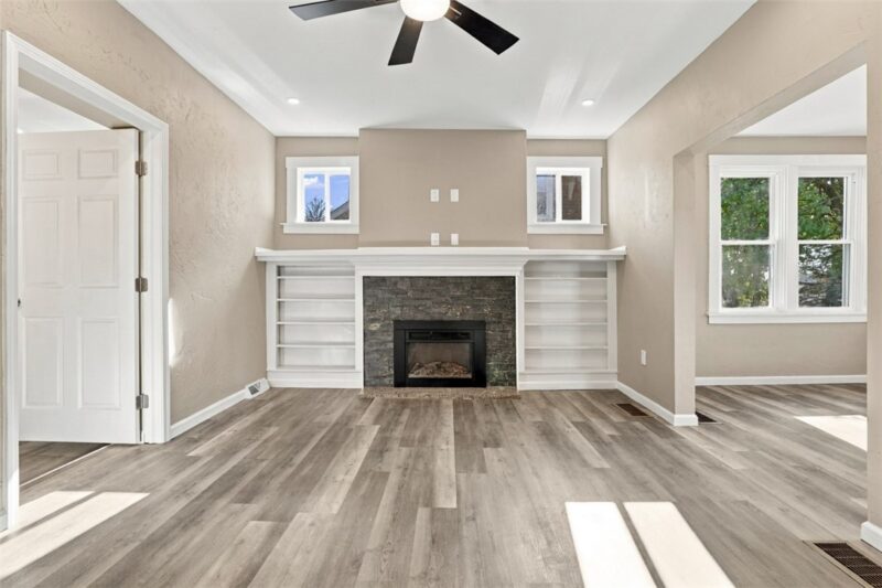 347 Pershing Dr — photo 8