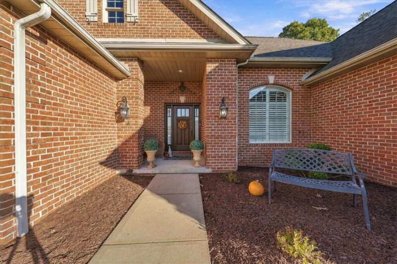 103 Shining Star Ct — photo 2
