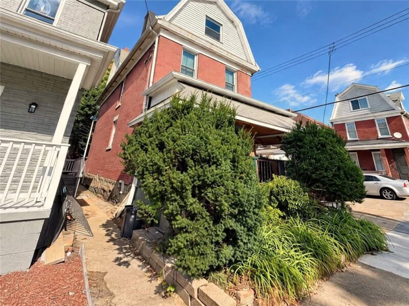 7313 Florence — photo 2