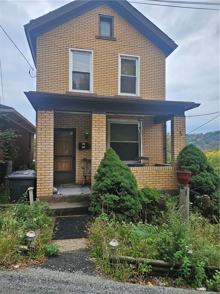 502 Center St — photo 1