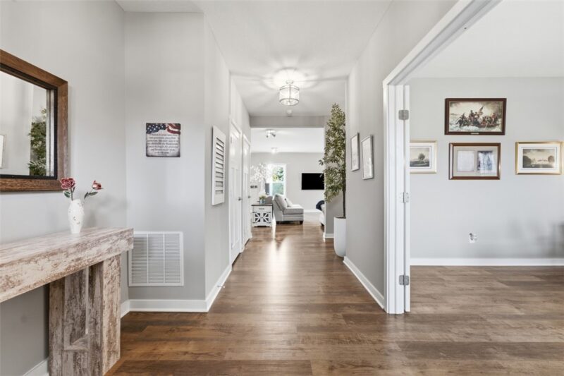 5040 Chalfant Ln — photo 3
