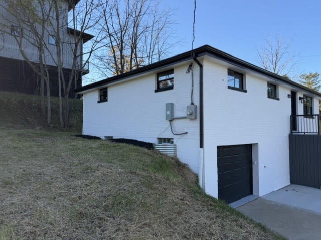 105 Belmont Ave — photo 8