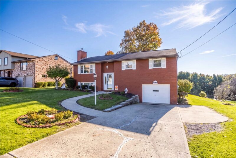 13 Sunnycrest Dr — photo 3
