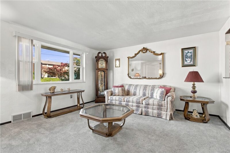 13 Sunnycrest Dr — photo 7