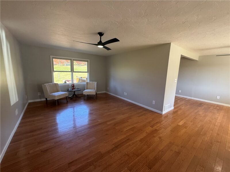 10 Shearer Avenue — photo 4