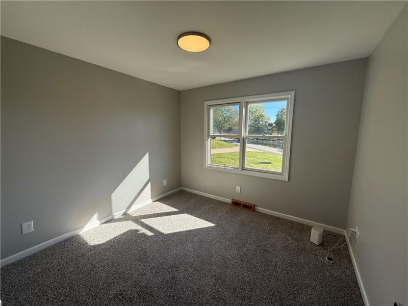 10 Shearer Avenue — photo 7