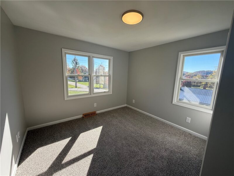 10 Shearer Avenue — photo 8