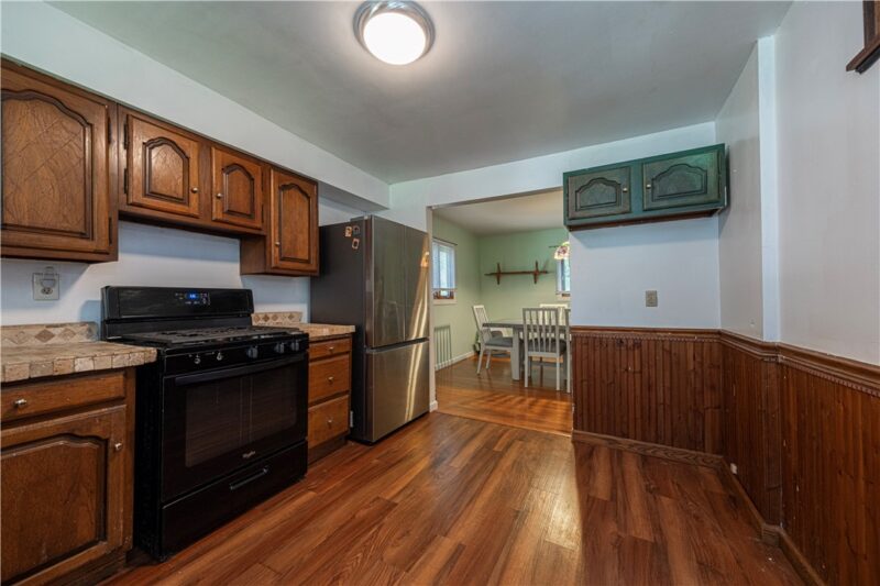12714 Water St — photo 8