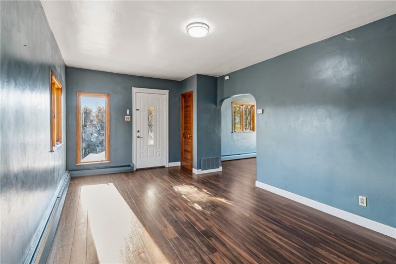 202 Oakland Ave — photo 3
