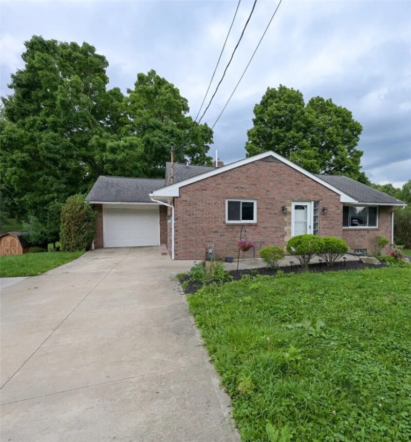 1013 Shenango Rd — photo 2