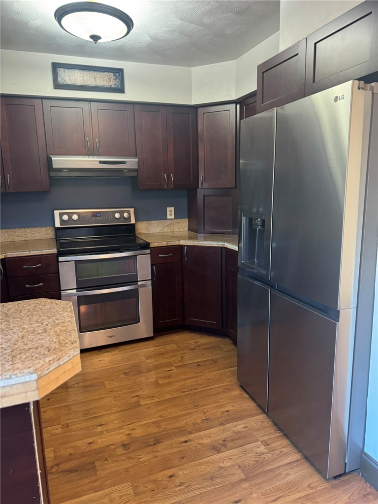 18 Cecil Dr — photo 3