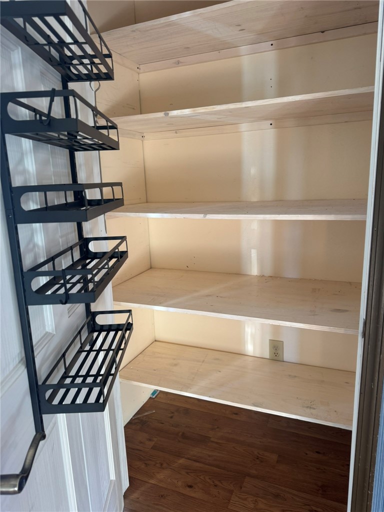 18 Cecil Dr — photo 5
