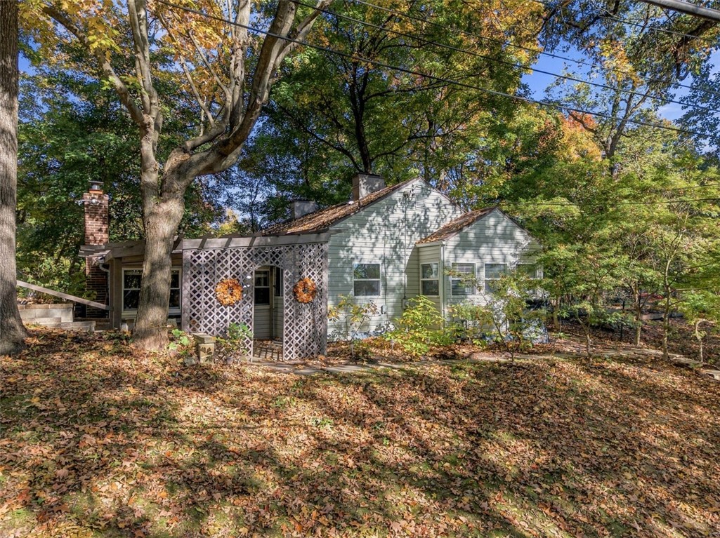 617 Virginia Avenue Ext — photo 1