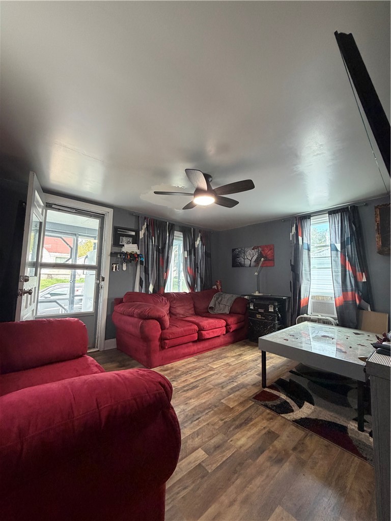 1506 Thorpe St — photo 6