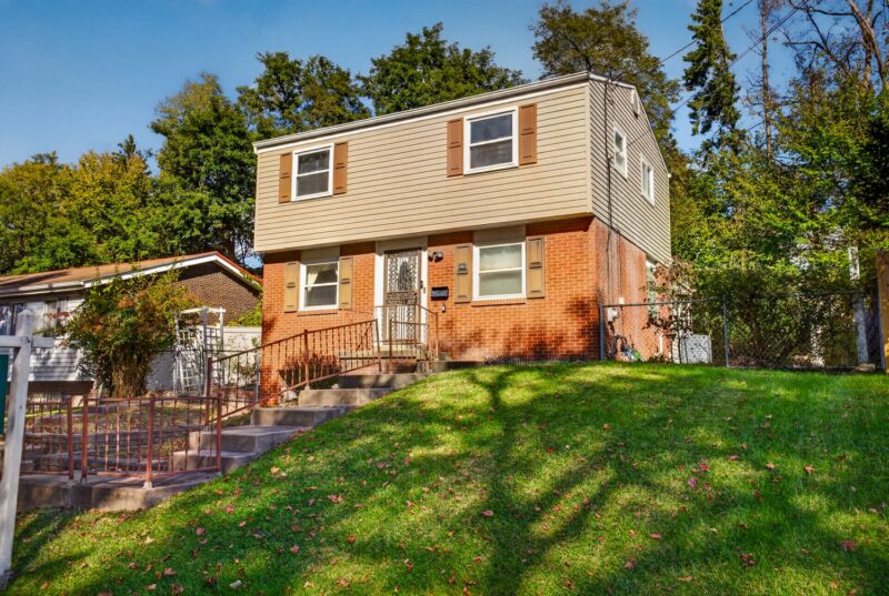 241 Schenley Manor DRIVE — photo 2