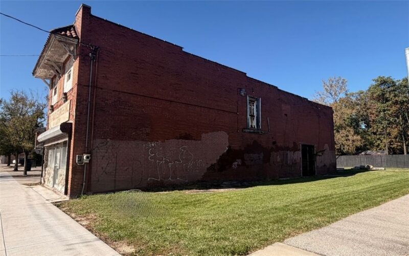 553 Larimer Ave — photo 3