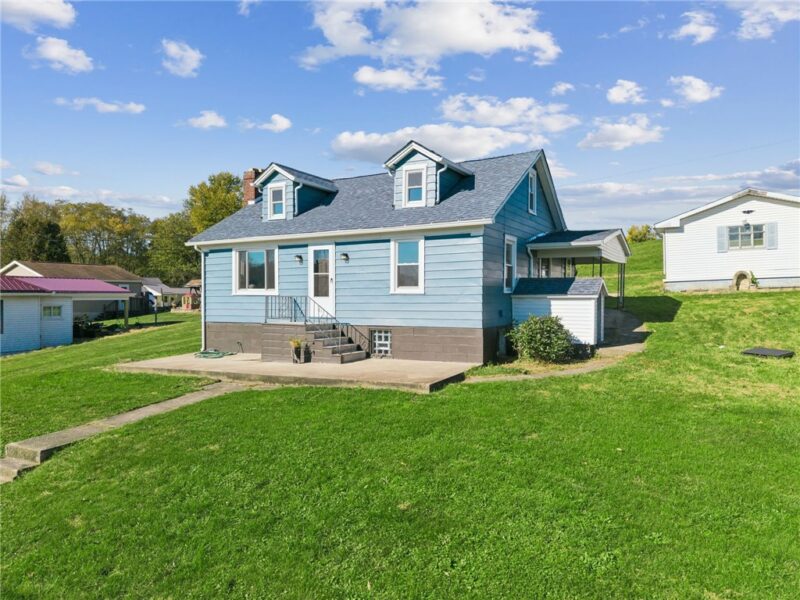 637 Hecla Rd — photo 3