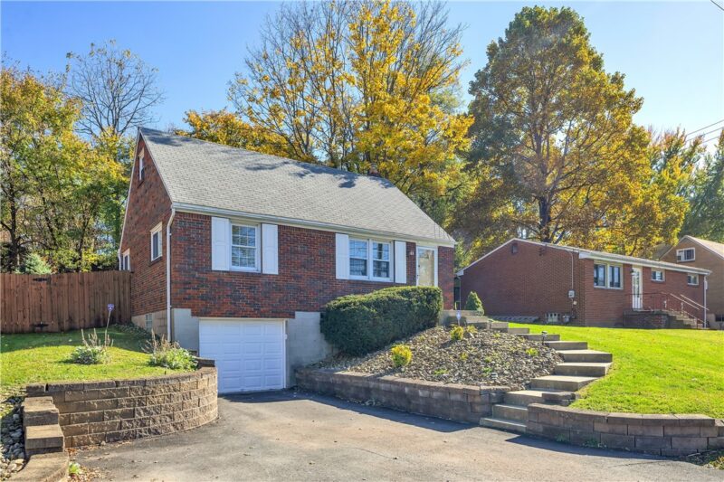426 Millers Ln — photo 2