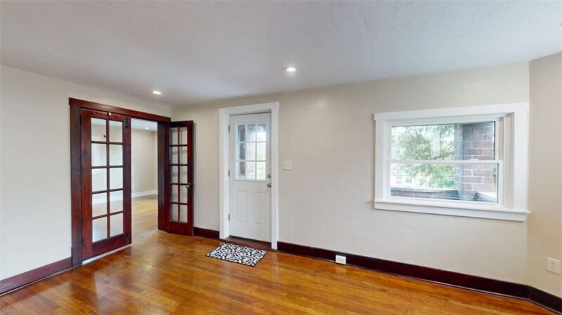 200 Davis Avenue — photo 6