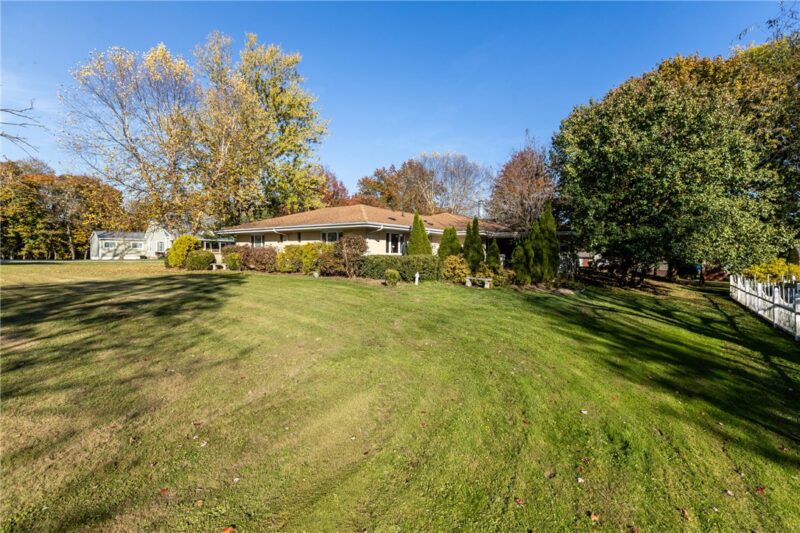 111 Hillcrest Ave — photo 3
