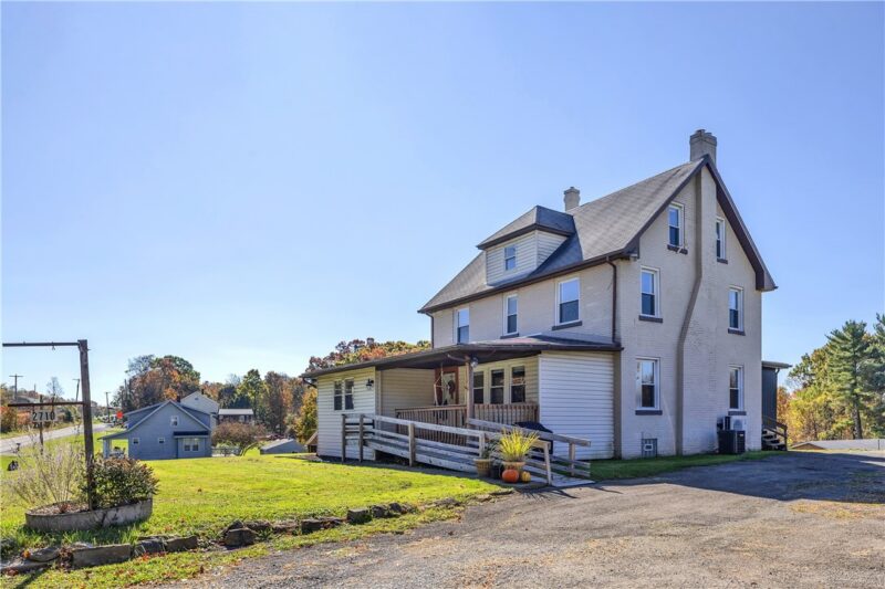 2710 Brighton Rd — photo 2