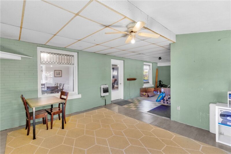 2710 Brighton Rd — photo 4