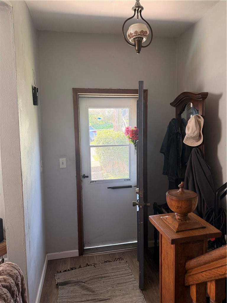 223 Kline Ave — photo 4