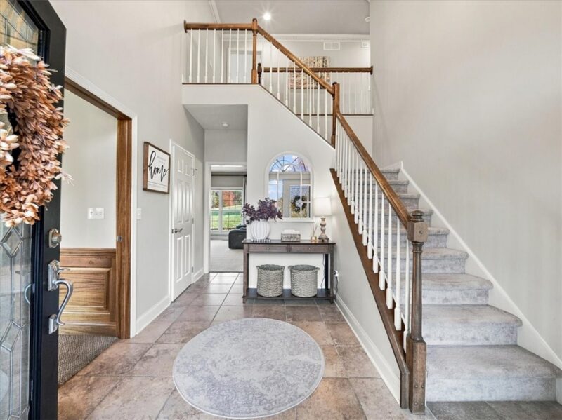 131 Timberlee Dr — photo 2