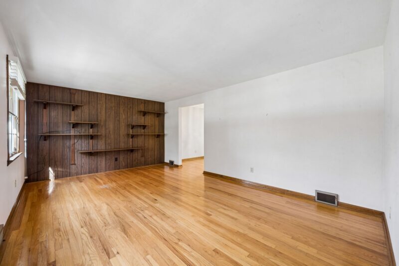 115 Shearer ROAD — photo 5